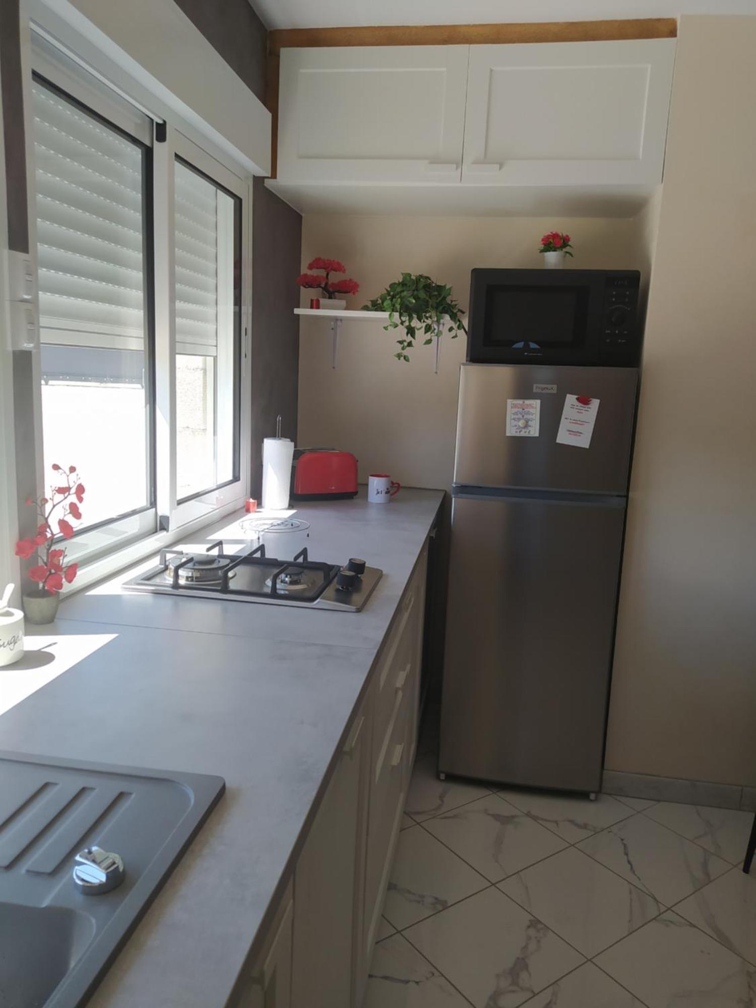 Studio Cosy Avec Terrasse Et Jacuzzi A Disposition De Mai A Aout Rians  Buitenkant foto
