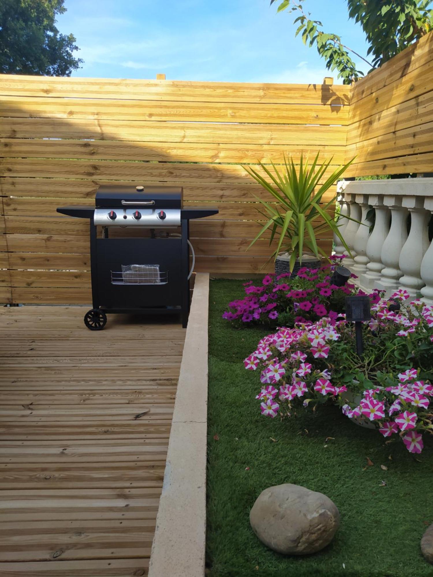 Studio Cosy Avec Terrasse Et Jacuzzi A Disposition De Mai A Aout Rians  Buitenkant foto